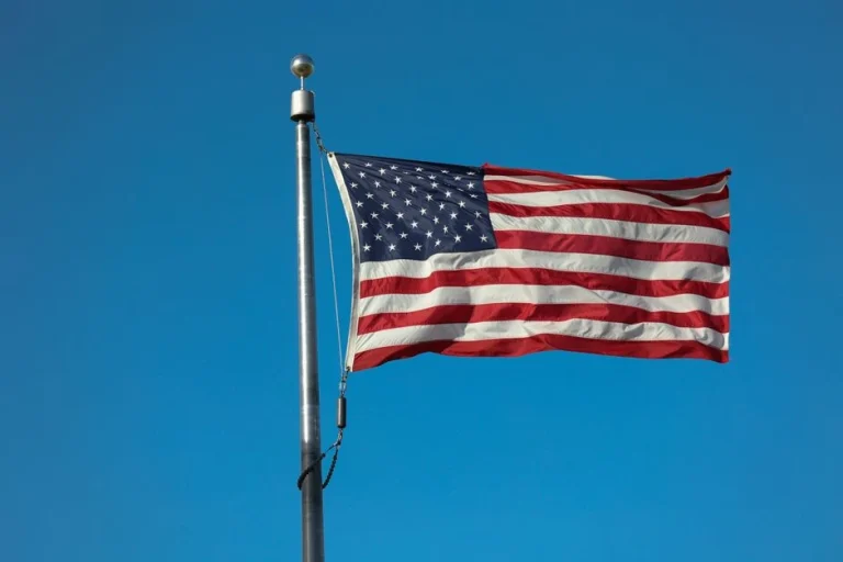 “Тільки для білих”: у США з’являється дедалі більше закритих громад